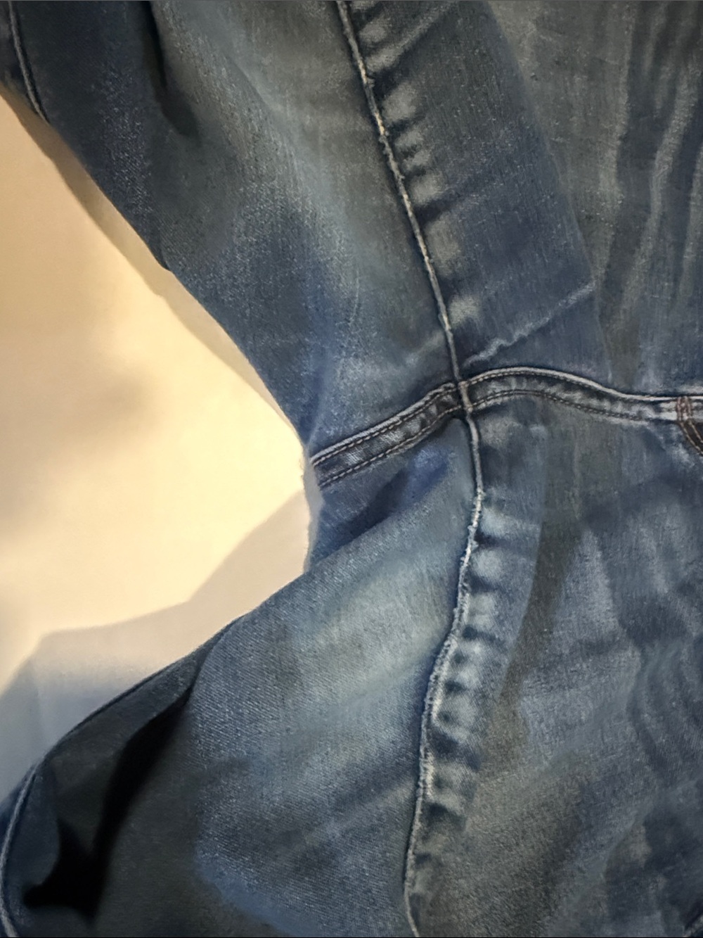 Lucky Brand Classic Mid to Dark Blue Sophia Straight Leg Jeans - Picture 5 of 12